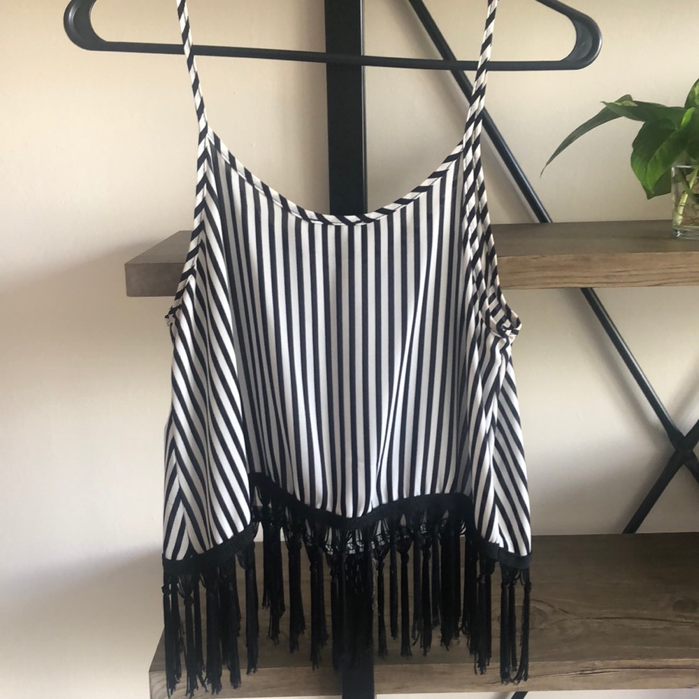 Spaghetti Strap Flowy Black and White Top - Picture 2 of 2